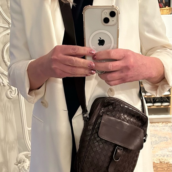 Bottega Veneta Brown Woven Messenger Bag - Picture 6 of 6